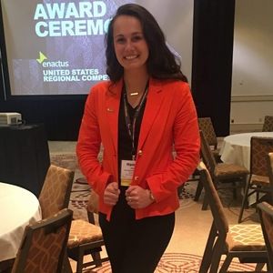 Meet your Posher, Hannah